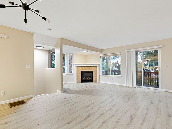 3rd image of 15440 SW Mica Ln #1