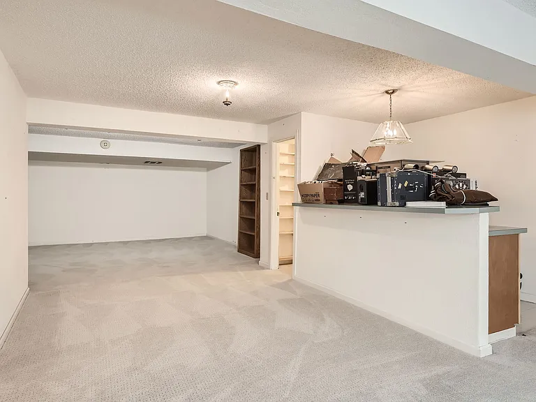 16021 Deer Ridge Dr #B — Photo 22