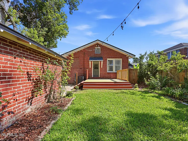 2614 Dellwood Ave — Photo 23