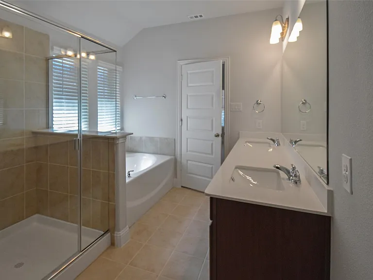 3808 Pennington Ave — Photo 14
