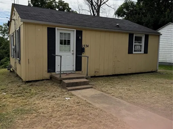 1534 N Main St, Cape Girardeau, MO 63701
