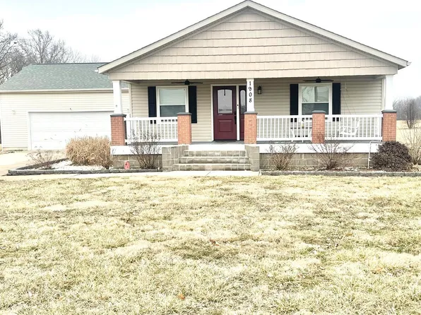 1908 Ridge Ave, Greenville, IL 62246