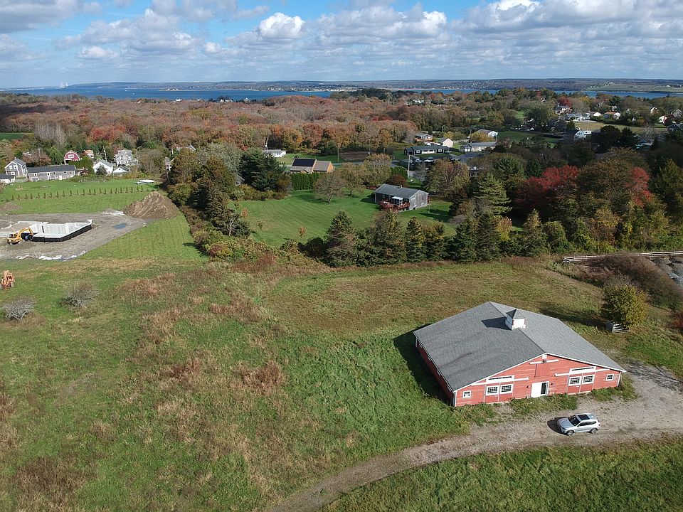 Lot 9 left of barn