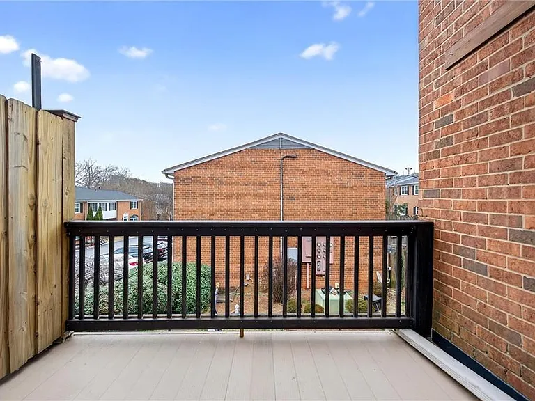 6520 Roswell Rd #48 — Photo 30