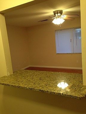 5th image of 3801 Sturbridge Ct APT B4