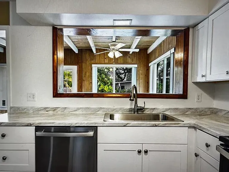 515 Cypress Rd — Photo 8