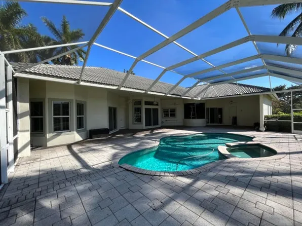 7724 NW 47th Dr, Pompano Beach, FL 33067