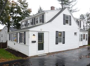 26 Winthrop St, Hallowell, ME 04347