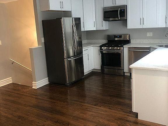 1st image of 6610 S Kenwood Ave #13