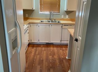 6221 N 129th St, Omaha, NE 68164