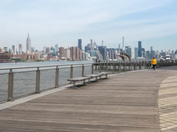 239 North 9th Street image 47 of 57