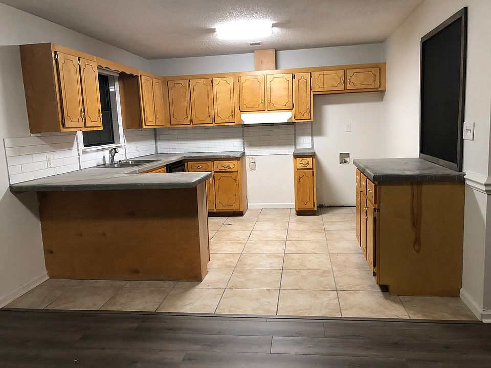1st image of 109 Kingdom Way