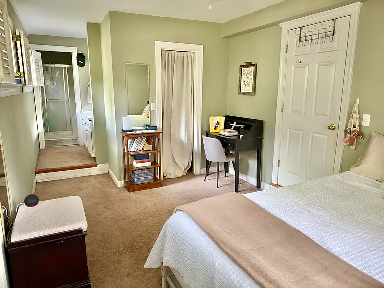 319 Circle Ave — Photo 15