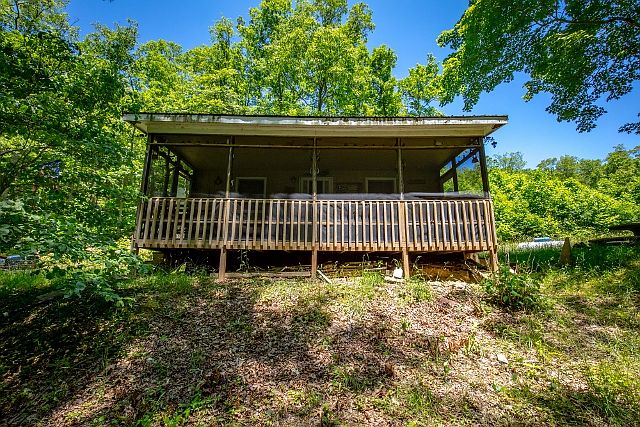 1st image of 483 Buckhorn Mtn Ln