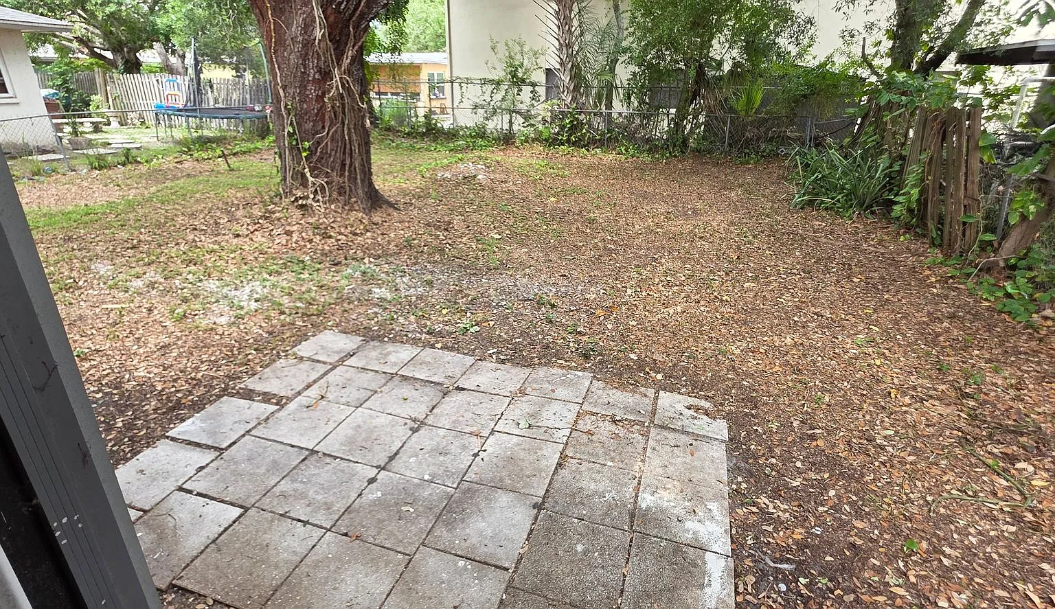 3 Bedroom Sarasota Home — Photo 4