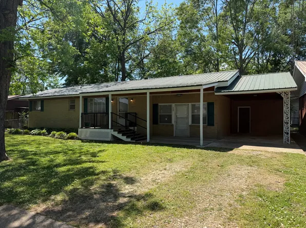 706 S Commerce St, Ripley, MS 38663