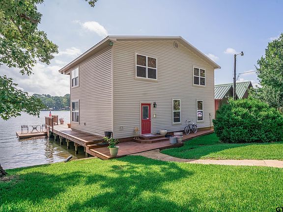 3rd image of 2636 Aqua Vista Dr