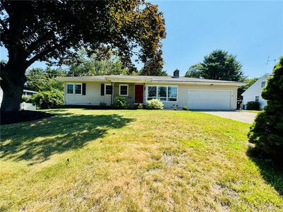 16 Tallyho Rd, Cumberland, RI, 02864