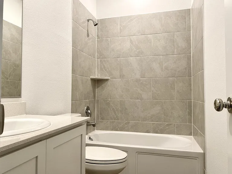 1201 Sassafras Dr — Photo 7