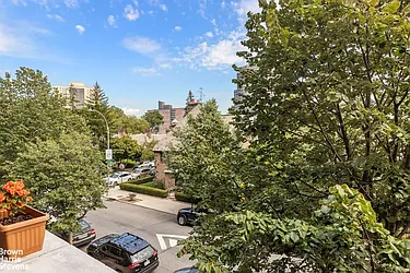 75-40 Austin Street, #2AR