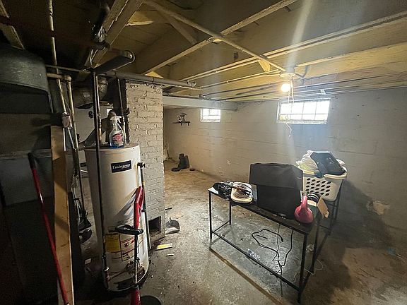 5th image of 3701 Fillmore St