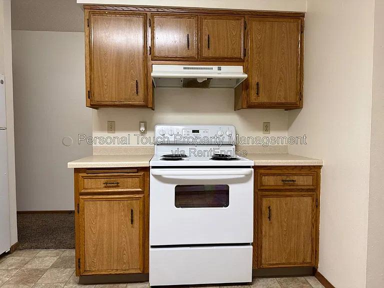 1318 34th Ave S #302 — Photo 5