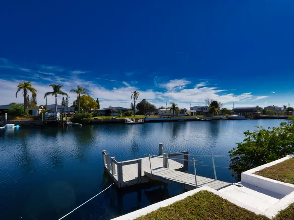 13034 Port Ct, Hudson, FL 34667