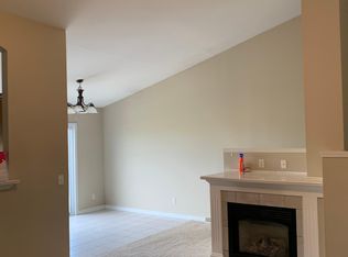 1491 Stonefield Dr, Dekalb, IL 60115