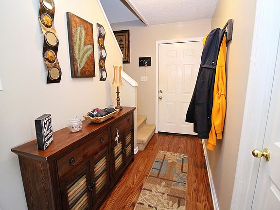 3rd image of 6514 Rocky Creek Way