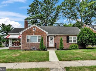 704 Spruce St, Denver, PA 17517