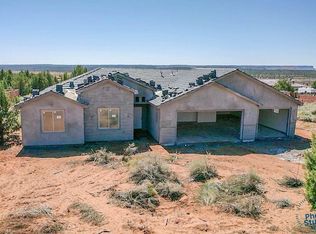 1282 E Red Sage Ln, Apple Valley, UT 84737