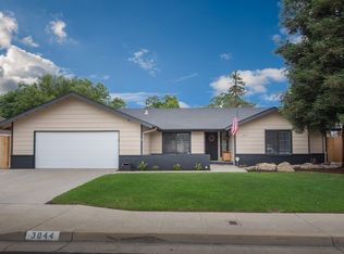 3044 Burgan Ave, Clovis, CA 93611