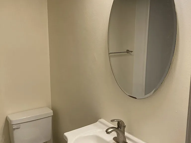 24 Hemenway St #1 — Photo 10
