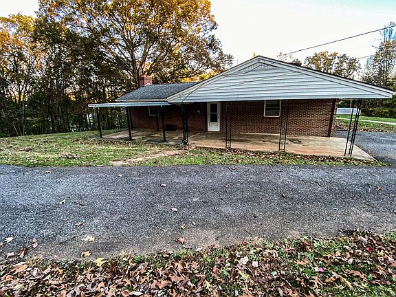 2nd image of 1107 Hilltop Dr