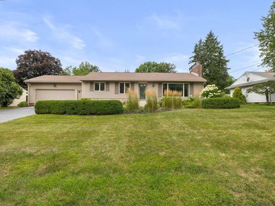 884 Ridge Rd, Ashland, OH, 44805