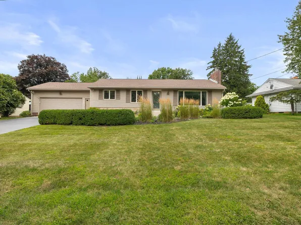 884 Ridge Rd, Ashland, OH 44805