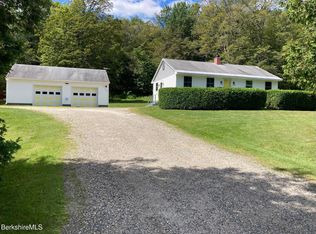 480 Mohawk Trl, Drury, MA 01343