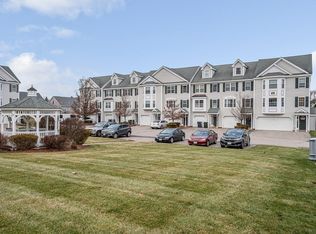 21 Merrimac Way UNIT D, Tyngsboro, MA 01879