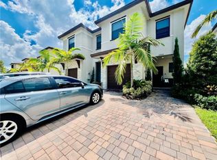 25532 SW 108th Ave, Homestead, FL 33032
