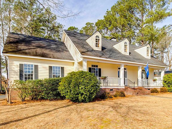 2nd image of 607 Frogden Ct
