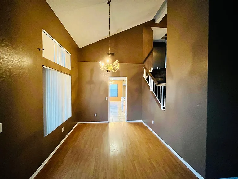 44339 Fenner Ave — Photo 5