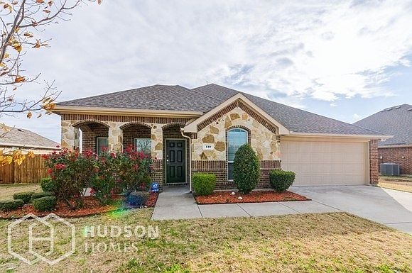 1st image of 110 Honeysuckle Ln