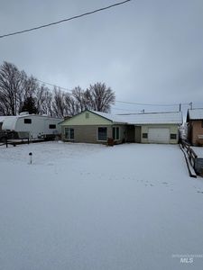 312 W Clark St, Paul, ID, 83347
