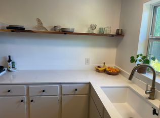 3006 Mayhew Dr, Dallas, TX 75228