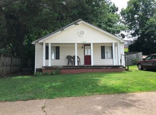 105 S Valley St, Fulton, MS 38843