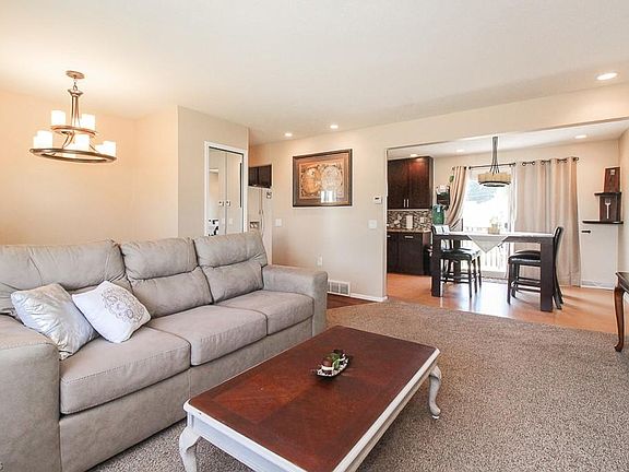 4th image of 3071 Marda Dr