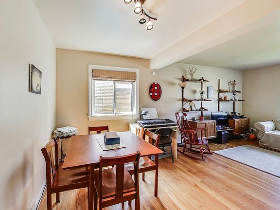 4th image of 6514 N Northwest Hwy #B
