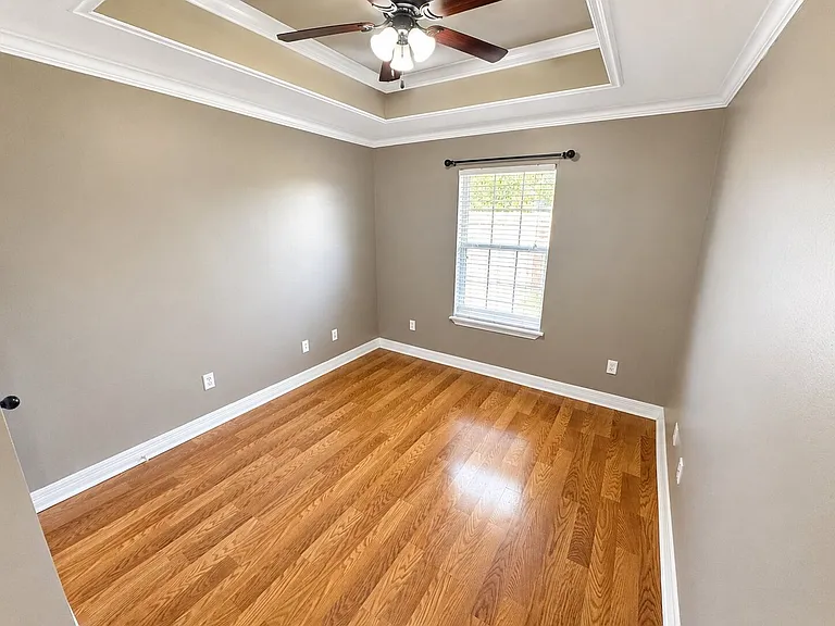 4806 Putters Ln — Photo 6
