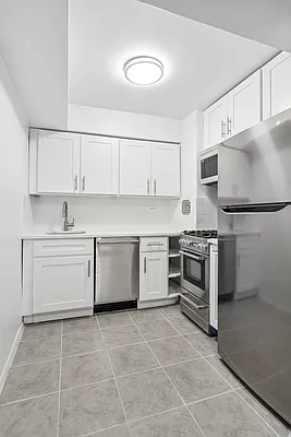 Rented by Oxford Property Group | media 1