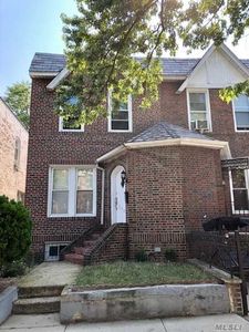 2545 83rd St, East Elmhurst, NY, 11370